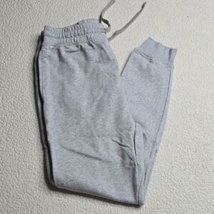 3259 New Gymshark Crest Joggers slim fit Sz Med Light Grey Marl